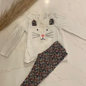12 month girls bunny outfit. Slight discoloring. 🌻BUNDLE DISCOUNT OFFERED